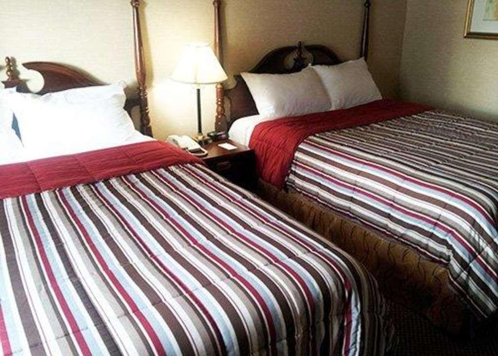 Econo Lodge City Centre Кингстон Номер фото